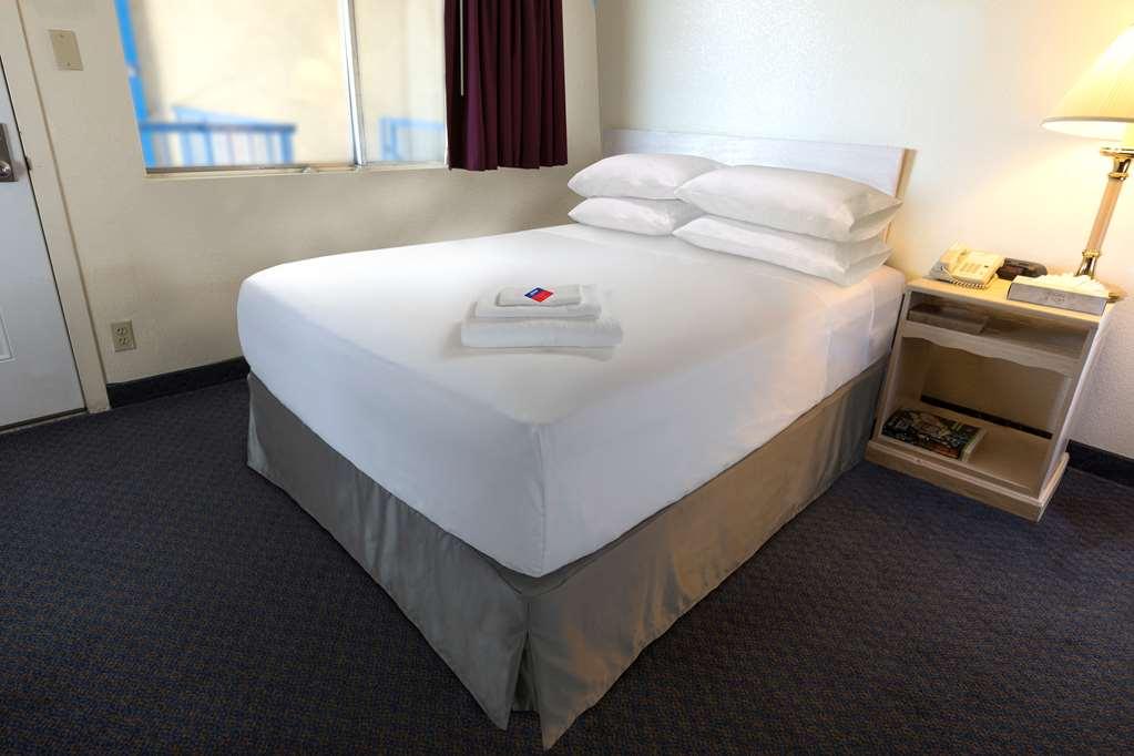 Americas Best Value Inn נורת' פורט חדר תמונה